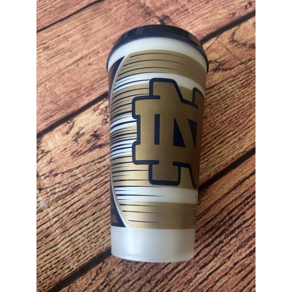 Vintage Notre Dame Fighting Irish 30oz Drink Tumbler w Lid NCAA Football